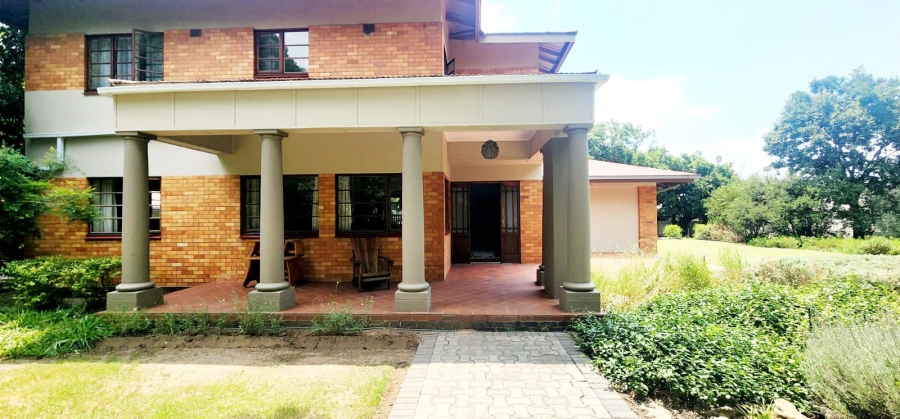 4 Bedroom Property for Sale in Wilgenhof Free State